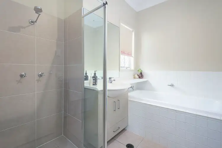 Sixth view of Homely house listing, 4 Tuscany Close, Forest Lake QLD 4078