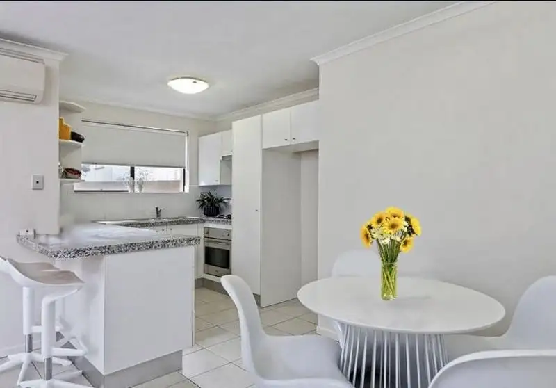 Main view of Homely unit listing, 1/23 Winchester Street, Hamilton QLD 4007