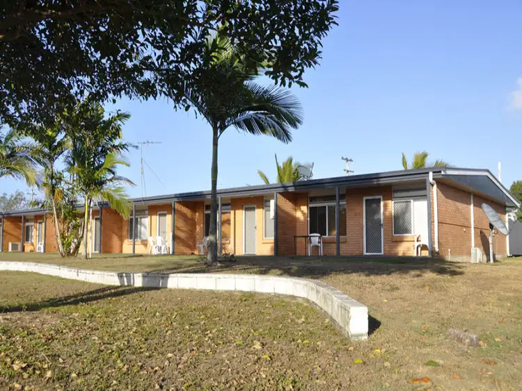 3/21 Owen Jenkins Drive, Sarina Beach QLD 4737