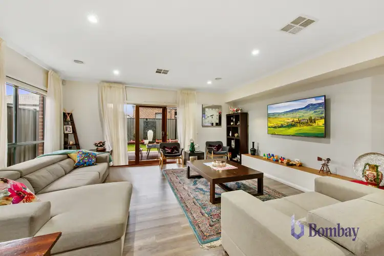 Seventh view of Homely house listing, 21 Streamside Drive, Craigieburn VIC 3064
