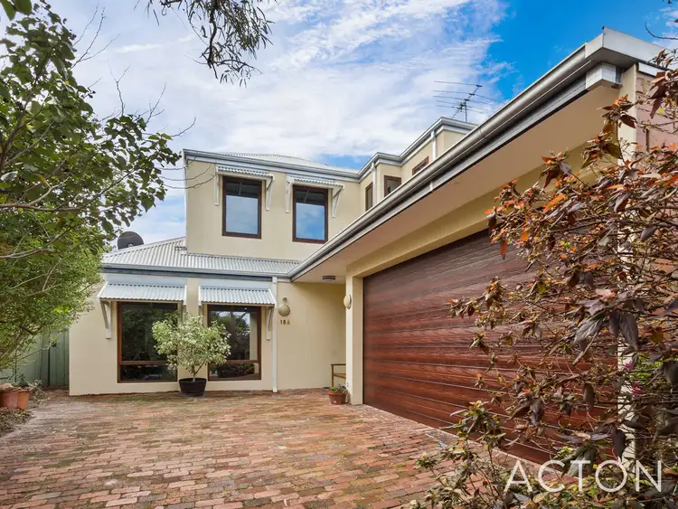 18A Wongan Ave, White Gum Valley WA 6162