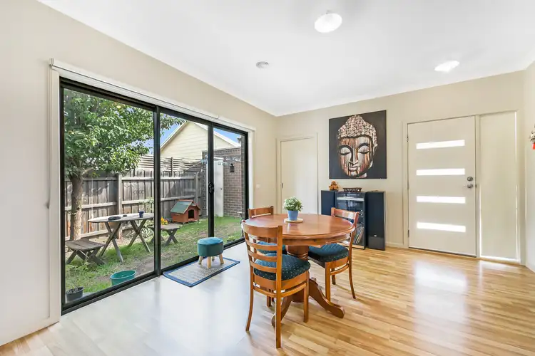 Sixth view of Homely unit listing, 2/109 Golf Links Road, Berwick VIC 3806
