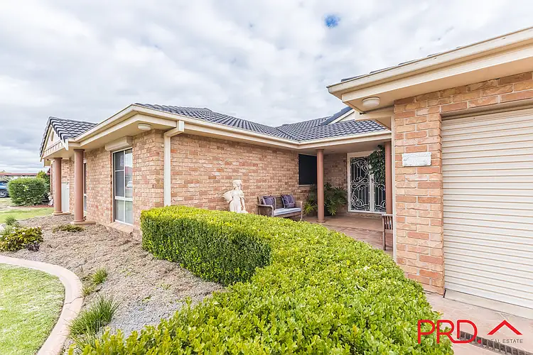 6 Kurria Close, Tamworth NSW 2340