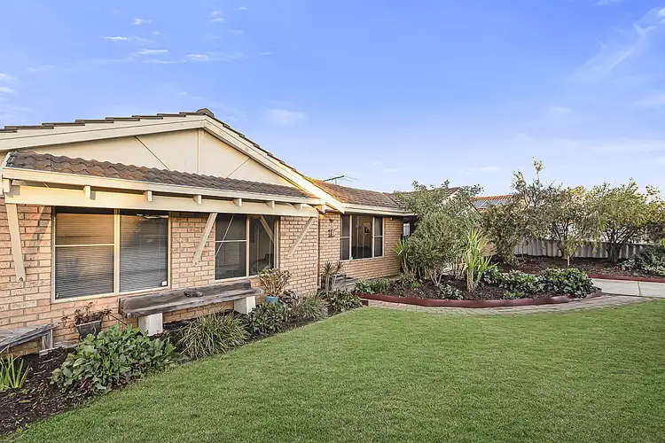 99 Bolderwood Drive, South Lake WA 6164