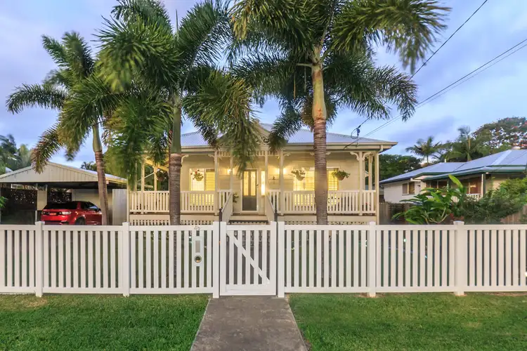 46 Crescent Avenue, Hope Island QLD 4212