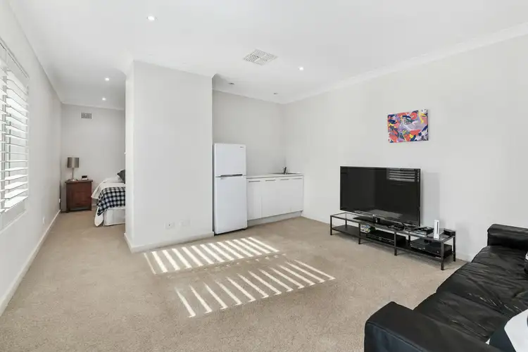 Sixth view of Homely house listing, 10 Chowne Place, Middle Cove NSW 2068