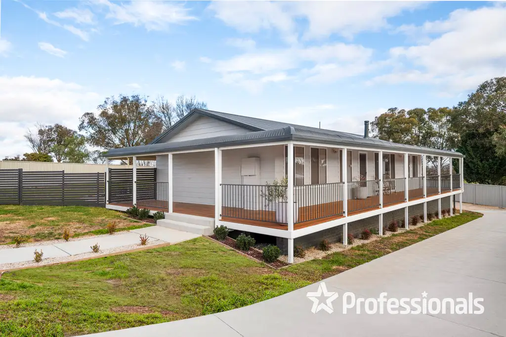 Main view of Homely house listing, 9 Lyon Close, Kelso NSW 2795