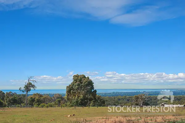 100 Kinross Loop, Quindalup WA 6281