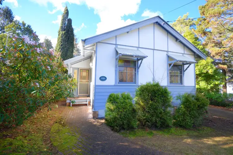 132 Clarence Road, Blackheath NSW 2785