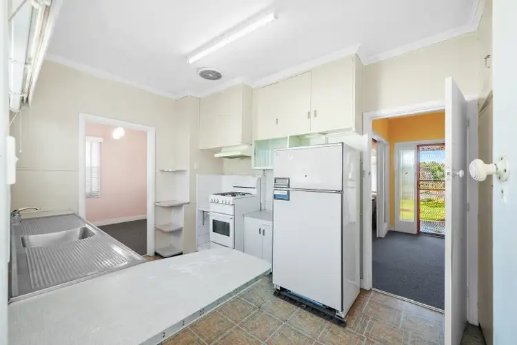 Sixth view of Homely house listing, 1116 Ligar street, Ballarat North VIC 3350