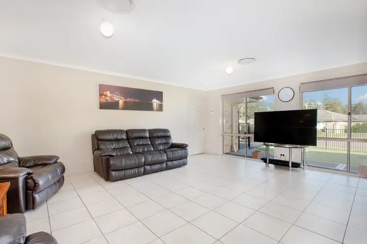 Fifth view of Homely house listing, 3 Pinetree Place, Ashtonfield NSW 2323