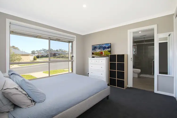 Fifth view of Homely house listing, 24 Thornbill Terrace, Bandiana VIC 3691