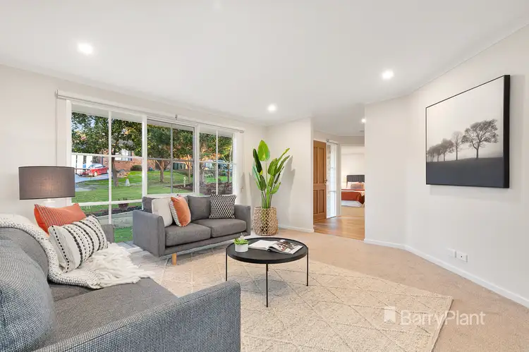 Second view of Homely house listing, 9 Farrer Court, Warranwood VIC 3134