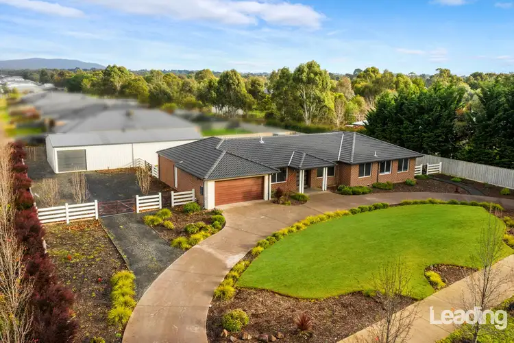 9 Main Road, Romsey VIC 3434