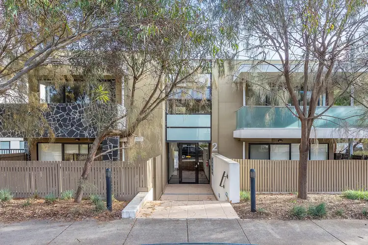 Second view of Homely apartment listing, 6/2 Crefden Street, Maidstone VIC 3012