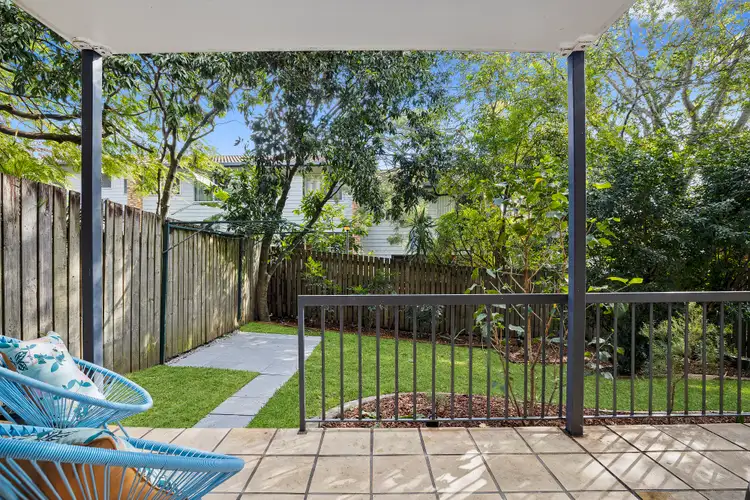 2/16 Kedron Avenue, Mitchelton QLD 4053