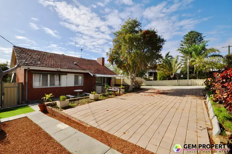 25 Summerton Road, Medina WA 6167