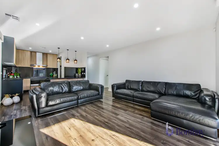 Seventh view of Homely house listing, 3 Banjolina Circuit, Craigieburn VIC 3064