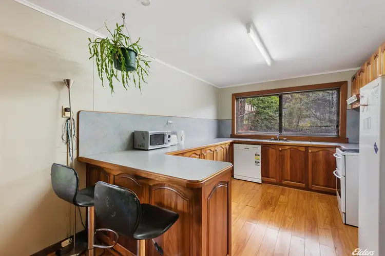 5 Evans Street, Rosebery TAS 7470