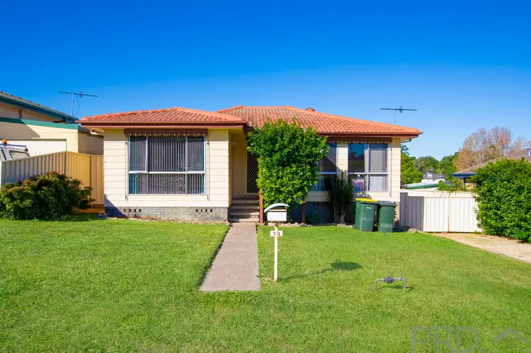 13 Avery Street, Rutherford NSW 2320