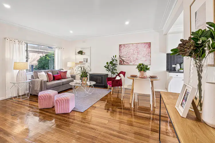 2/1035 Riversdale Road, Surrey Hills VIC 3127