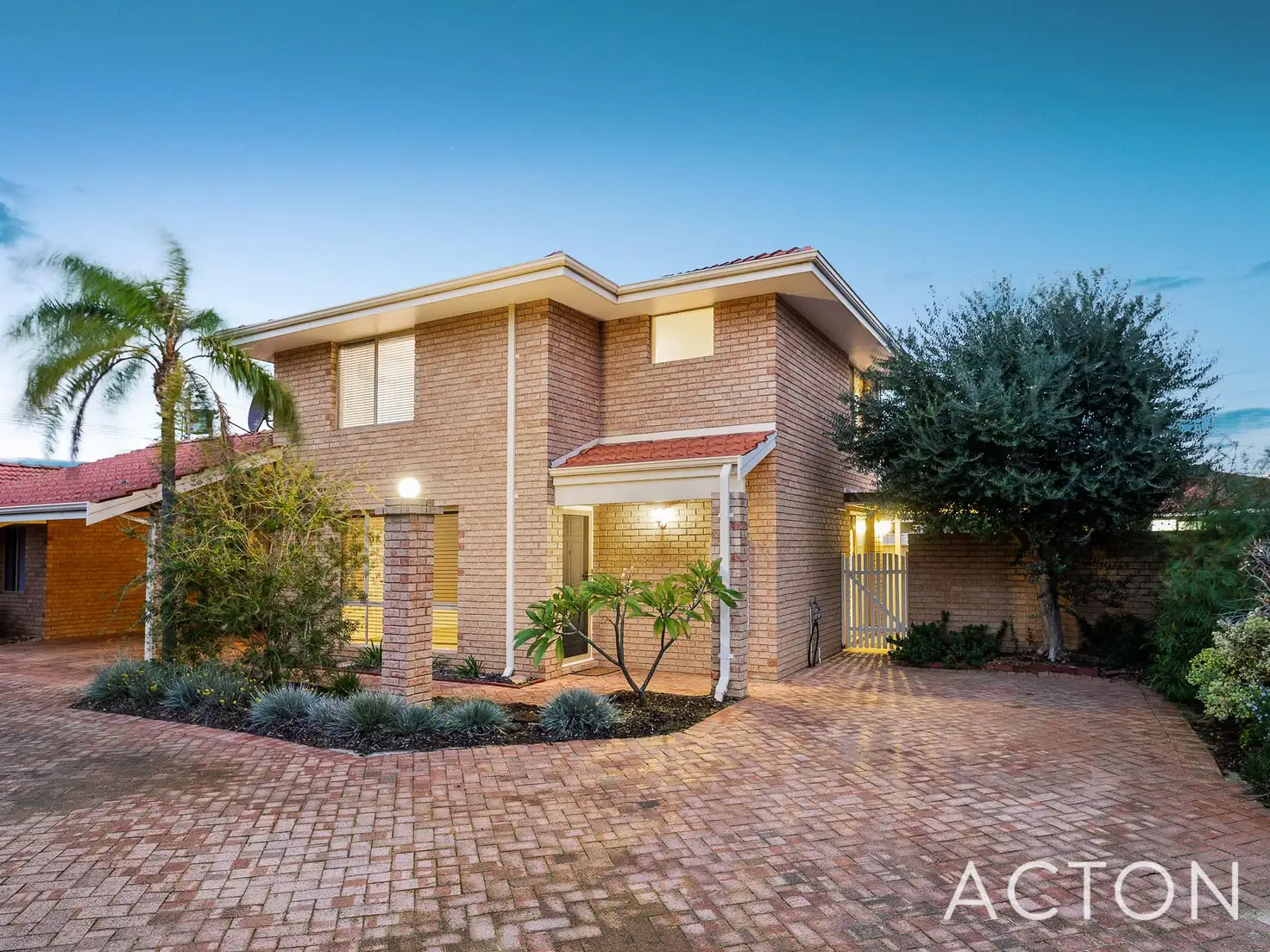 Main view of Homely townhouse listing, 2/5 Camden Street, Dianella WA 6059