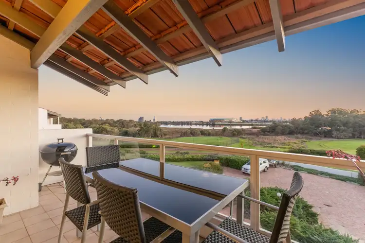 16/18 Fogerthorpe Crescent, Maylands WA 6051