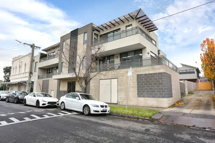 4/1A Clarinda Road, Essendon VIC 3040