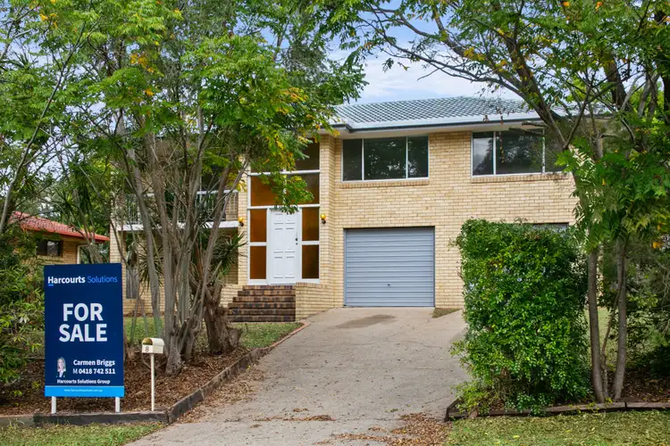 8 Mullacor Street, Ferny Grove QLD 4055