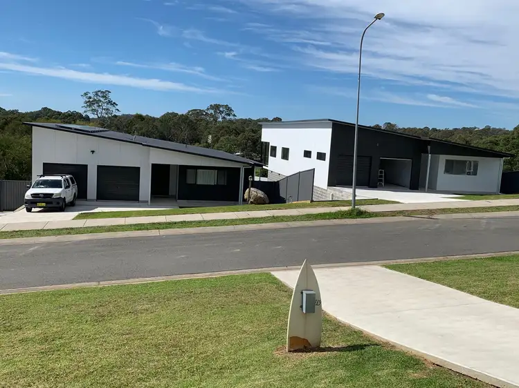 7 Swan Ridge Place, Moruya NSW 2537