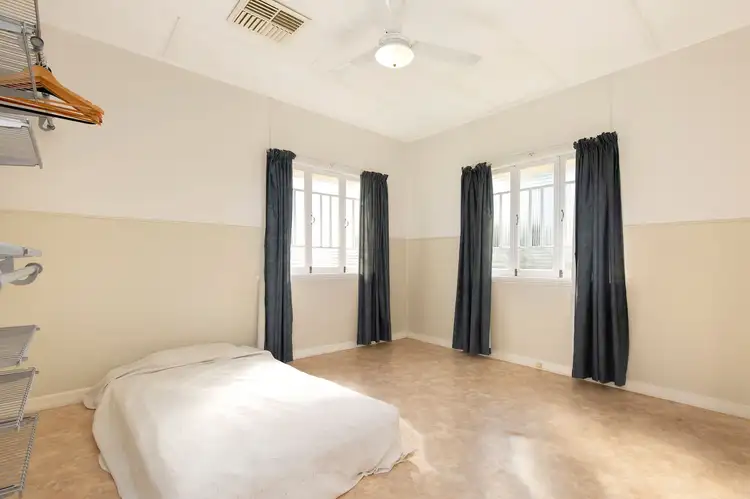 Second view of Homely house listing, 10 PALMERSTON STREET, Pimlico QLD 4812