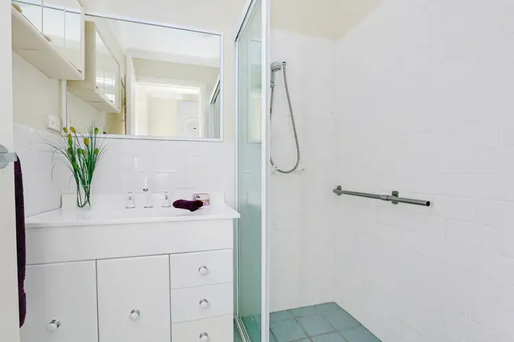 Sixth view of Homely house listing, 8 Willow Crescent, Kanahooka NSW 2530