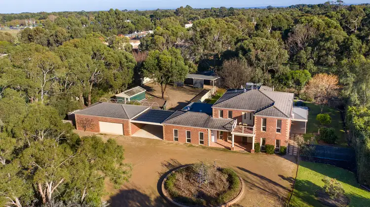6 Cricklewood Lane, Wallington VIC 3222