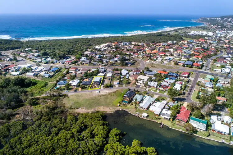 16 Ross Street, Swansea NSW 2281