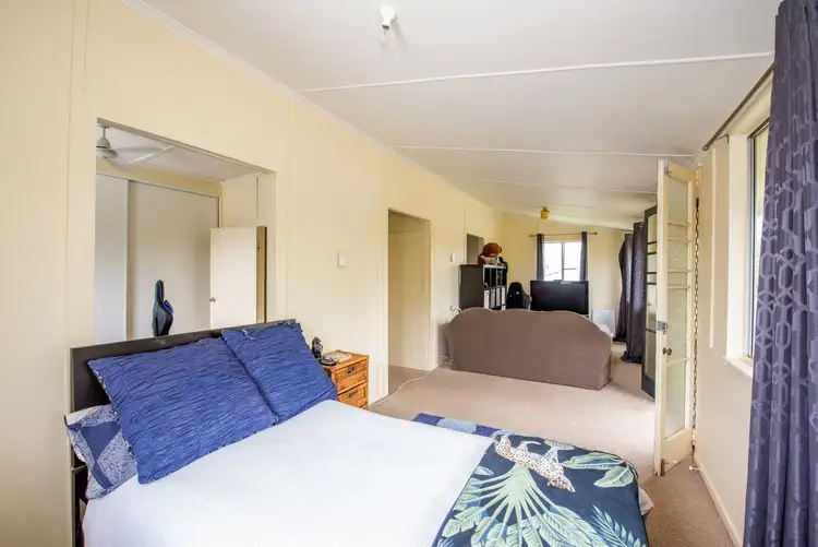 Seventh view of Homely house listing, 33 Evans Avenue, Seaforth QLD 4741