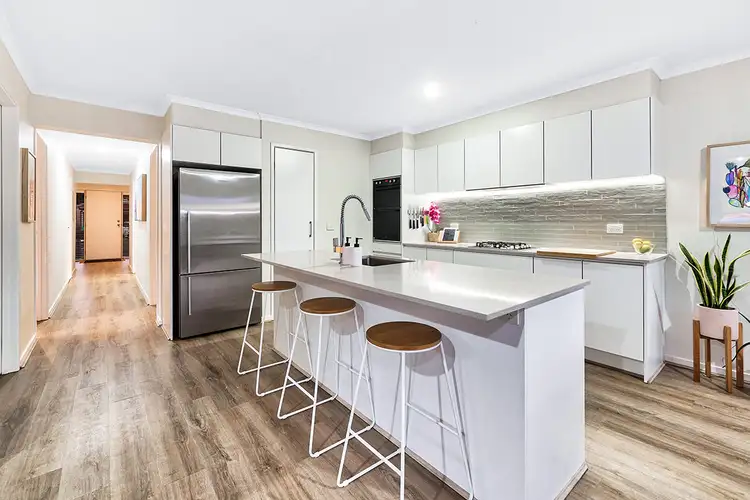 Fourth view of Homely house listing, 2 Gallop Close, Cranbourne East VIC 3977