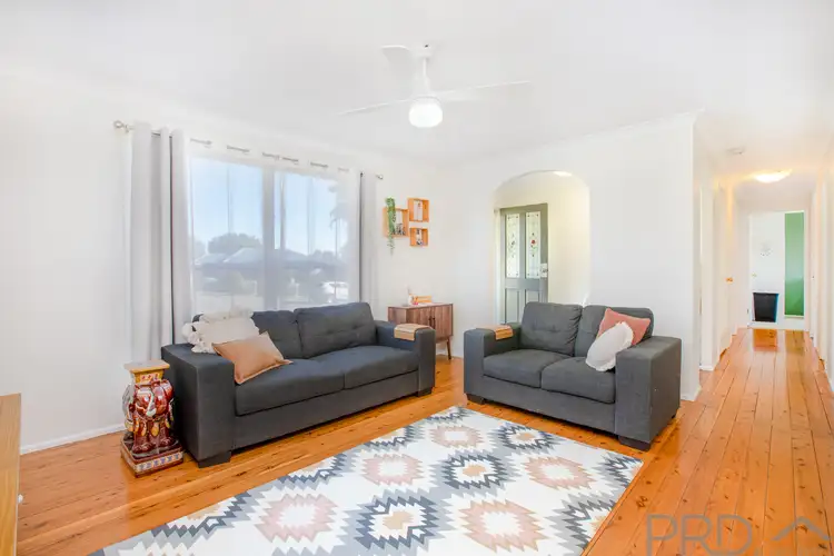 Fifth view of Homely house listing, 1 Unicomb Close, Rutherford NSW 2320