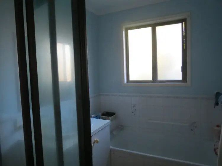 Fourth view of Homely house listing, 4 Heran Court, Urangan QLD 4655