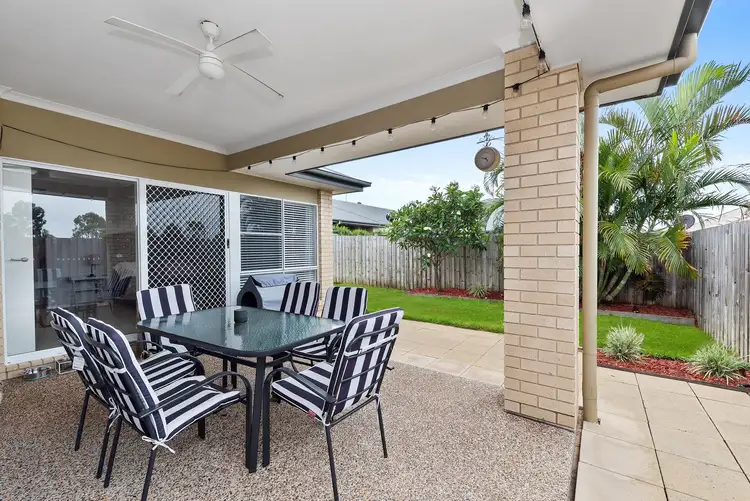 10 Highcliff Crescent, North Lakes QLD 4509