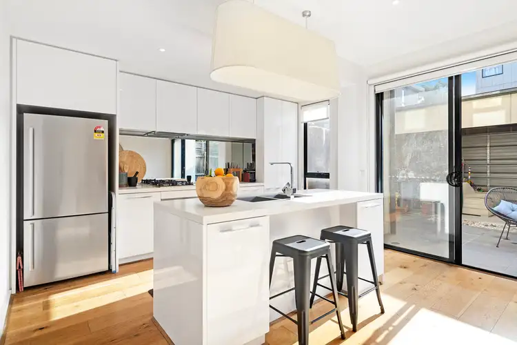 Third view of Homely house listing, 15 Primrose Avenue, Cheltenham VIC 3192
