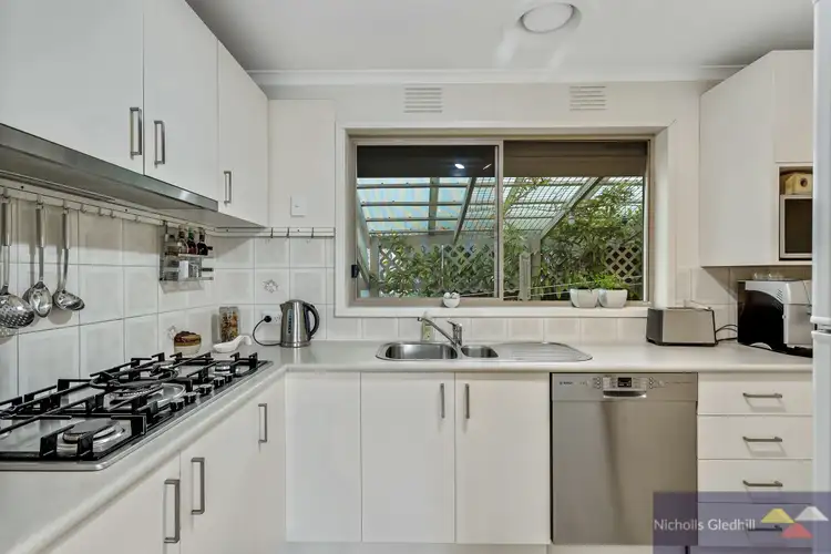 Second view of Homely house listing, 2 Gathrey Court, Endeavour Hills VIC 3802
