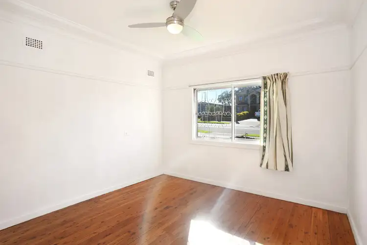 Fourth view of Homely house listing, 137 Orchardleigh St, Old Guildford NSW 2161