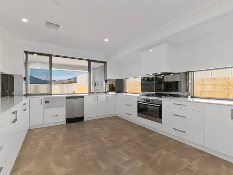 3 Kingia Place, Helena Valley WA 6056