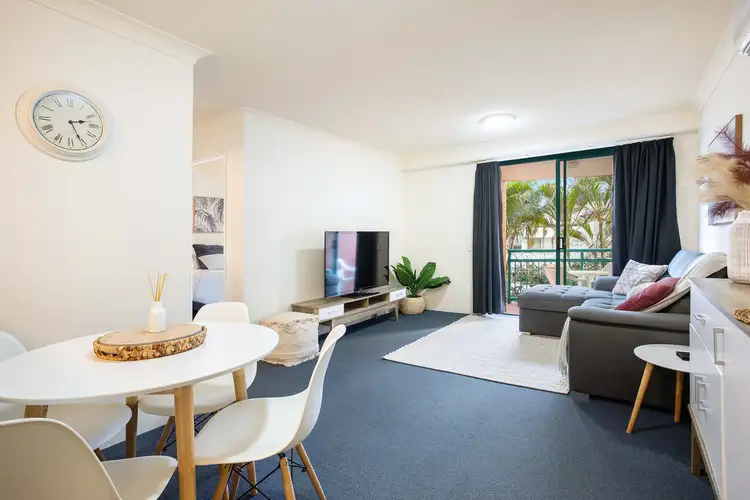 Main view of Homely apartment listing, 16/11-17 Philip Avenue, Broadbeach QLD 4218