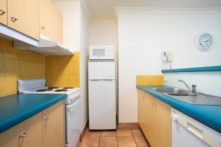 Fourth view of Homely apartment listing, 16/11-17 Philip Avenue, Broadbeach QLD 4218