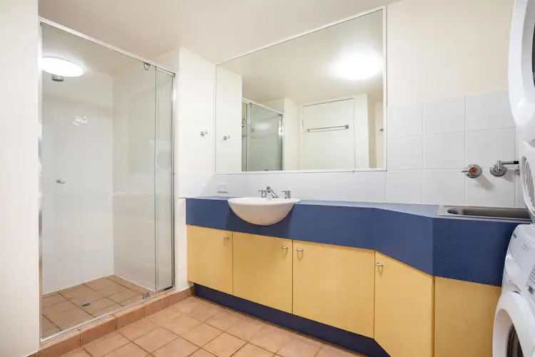 Sixth view of Homely apartment listing, 16/11-17 Philip Avenue, Broadbeach QLD 4218