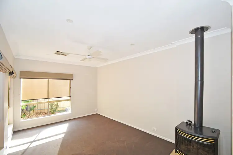 Seventh view of Homely house listing, 5 Reus Ct, East Side NT 870