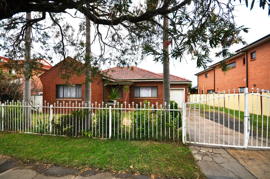 Main view of Homely house listing, 31 Brancourt Avenue, Bankstown NSW 2200