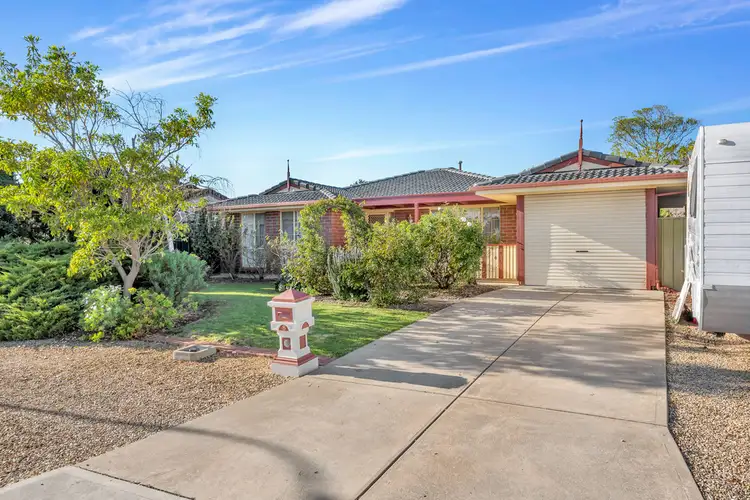 8 Baudin Street, Woodcroft SA 5162