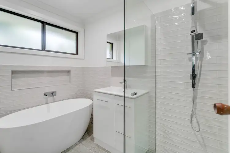 Fifth view of Homely unit listing, 2/49-51 Hillcrest Road, Frankston VIC 3199